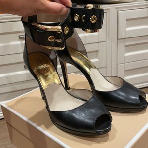 Michael kors black ankle strap heel